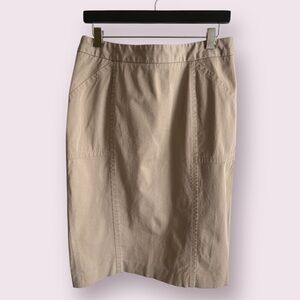 Body By Victoria Elegant Tan Women's Pencil Skirt - Size 2